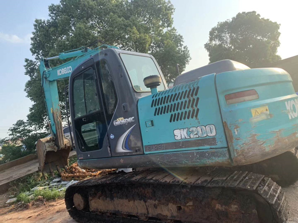 衢州神钢SK140二手挖机买卖 
