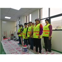 中山火炬开发区电子厂保洁进行现场