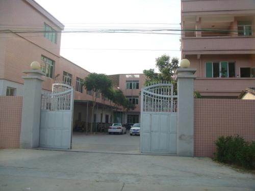 广东工厂大门上门安装
