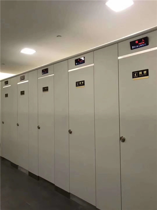 温州卫生间隔断如何做好防水工作 