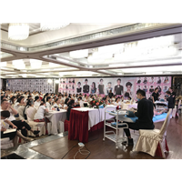 “美丽使者”KK