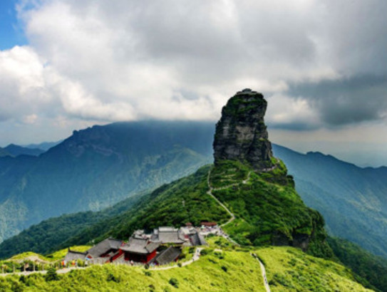 贵州旅游包车-梵净山