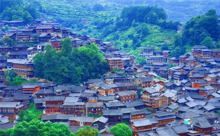 西江千户苗寨旅游包车