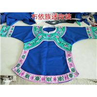 贵州男生名族服装，女生名族服装批发价格 