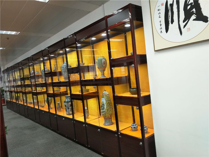 成都古董瓷器展柜价格