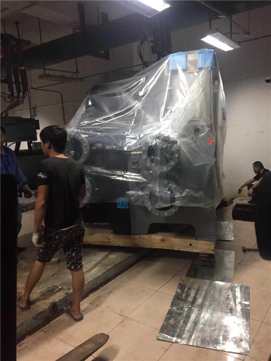 吊装重型设备4 
