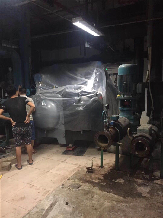 吊装重型设备5 