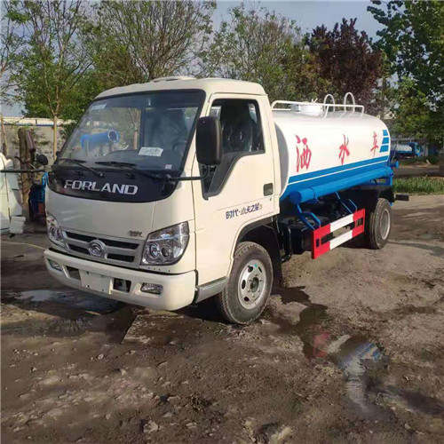 威海二手5立方洒水车**报价