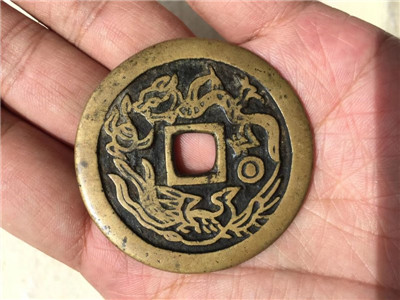 昆明钱币收购 _禄丰县银元回收 