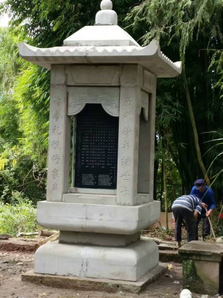 四川青石墓碑厂家在哪里 