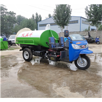 吸粪车