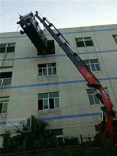 坪地随车吊的保养需要注意哪些问题呢？ 