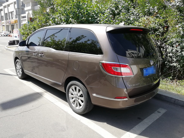 酒泉租车 