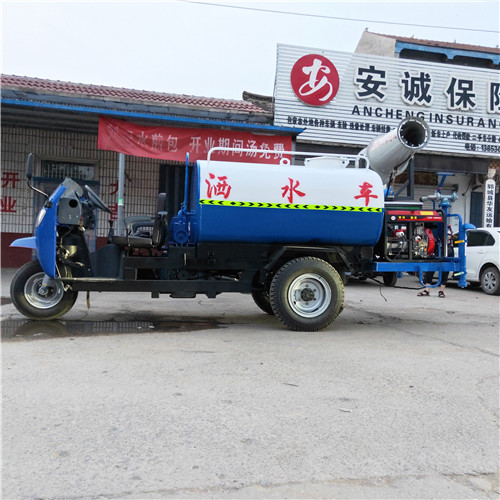 山东电动三轮洒水车 