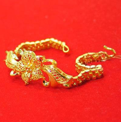 昆明黄金回收 