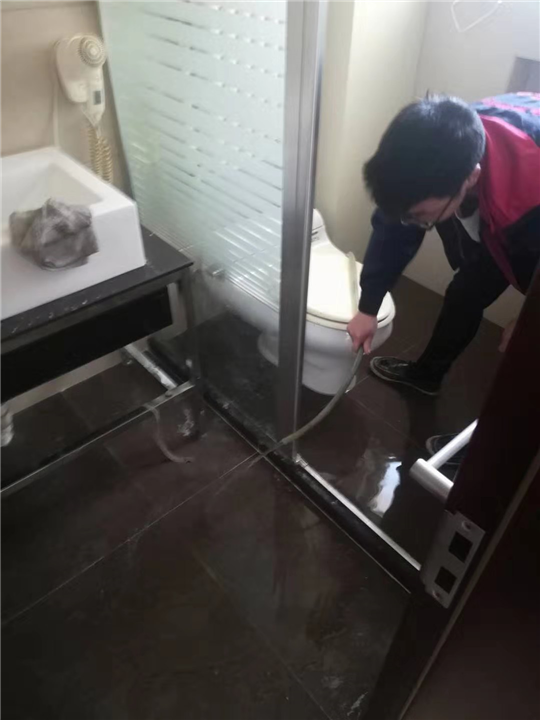 洛阳外墙防水@外墙外窗套渗漏水