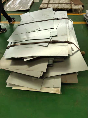 回收废品的人不改行，是因为这个好处 