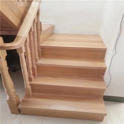 南宁室内实木楼梯 