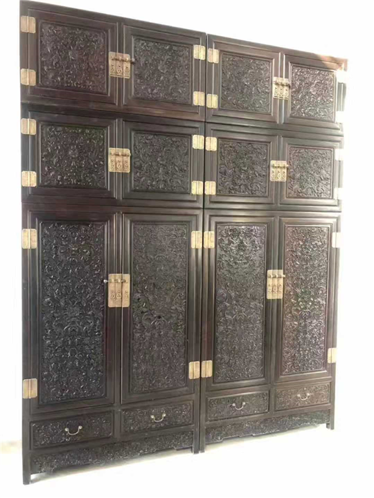 所罗门的大叶紫檀 
