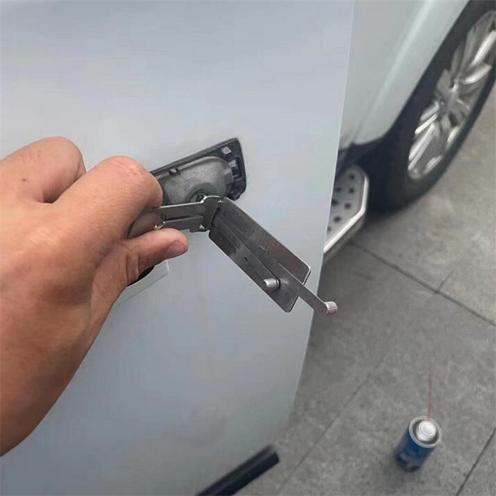 乐山开汽车锁电话