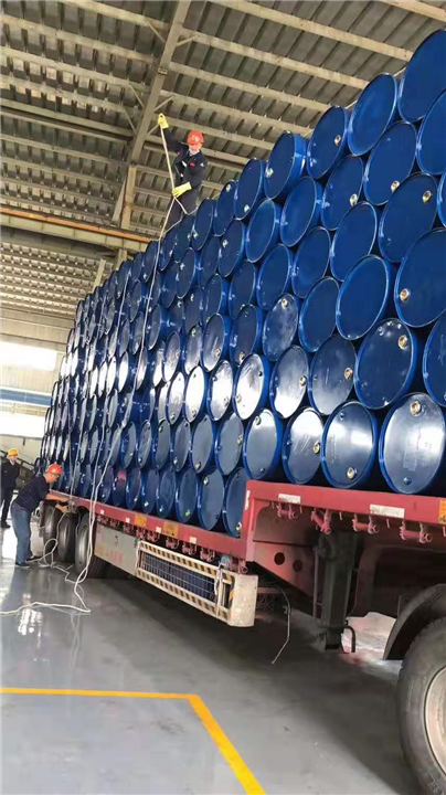 安徽二手吨桶回收电话油桶吊具的使用需注意