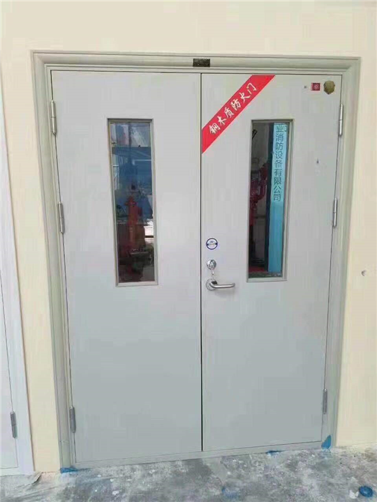 钢木质防火门 