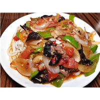 新疆过油肉拌面 