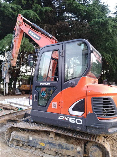 蔡甸区小挖掘机低价出租