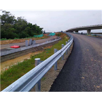 福建镀锌波形护栏厂家