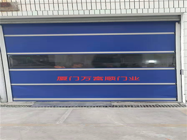 晋江快速门安装