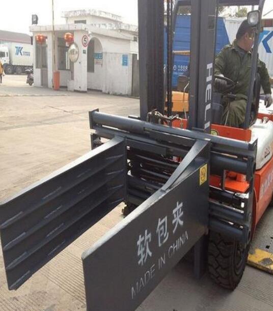 二手抱夹叉车