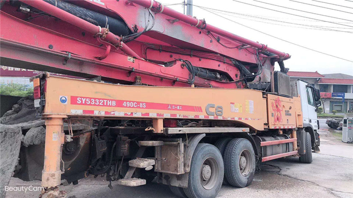新疆混凝土泵车 