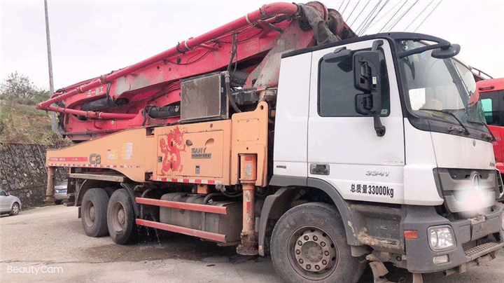 新疆混凝土泵车 