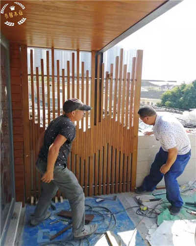 合肥防腐木阳台2