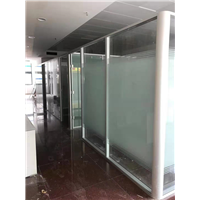 选择不锈钢隔断
