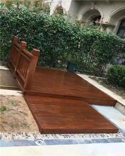 常州防腐木地板1
