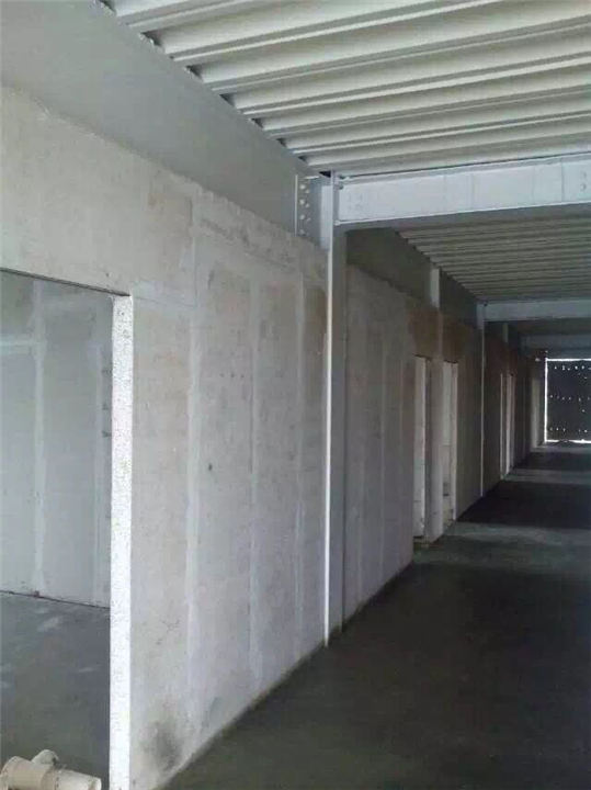 深圳轻质砖隔墙