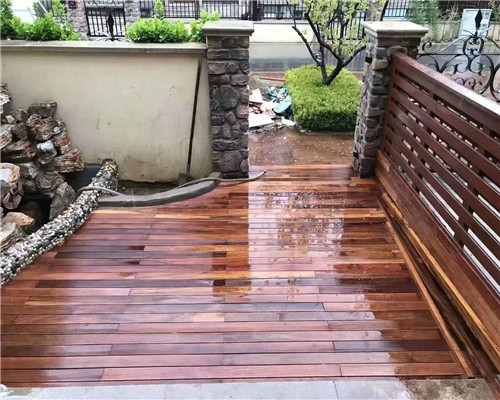 北京防腐木地板1
