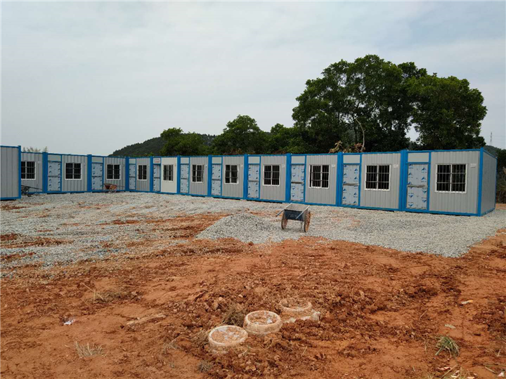 龙门住人集装箱