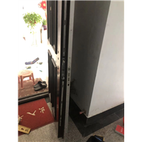 西宁换防盗门锁师傅怎么联系