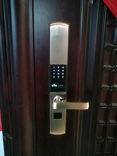 龙湖镇开保险柜锁电话