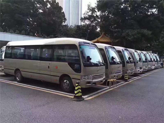越秀区中巴车租赁 