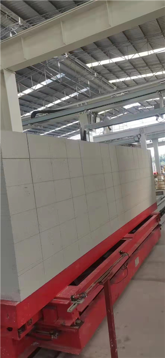 成都加气砖厂家介绍体积较小整体性能较好