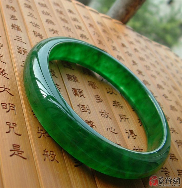 昆明翡翠回收 