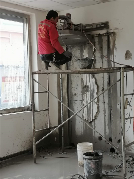 西宁混凝土墙面切割 