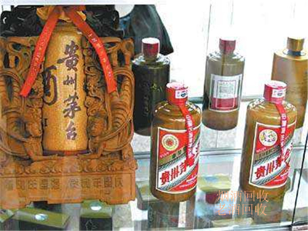 金堂青老酒回收