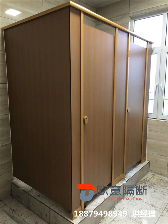 淮安高档卫生间隔断的材质都有哪些