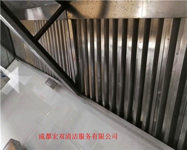 成都油烟管道清洗标准价格 