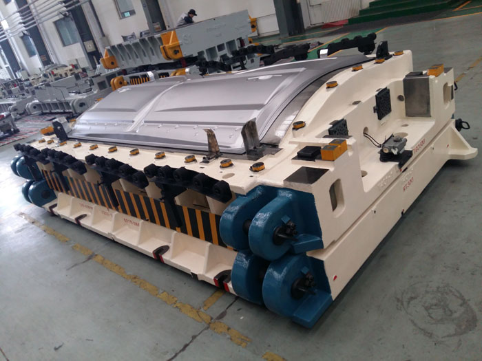 任丘市新辉模具厂 