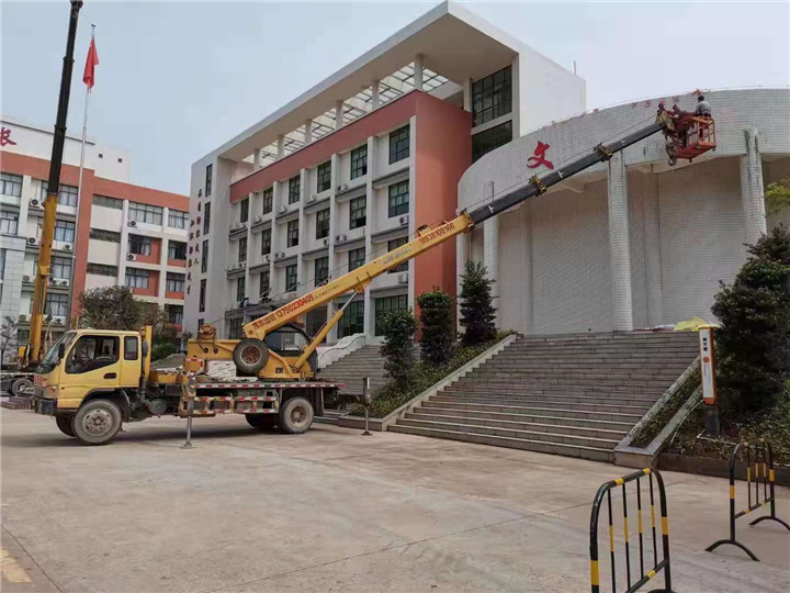 河源吊车出租电话
